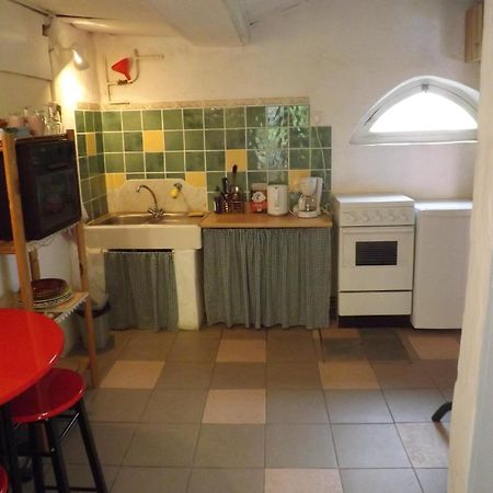 Chambre D'Hotes Oeuil De Bouc Madiran エクステリア 写真