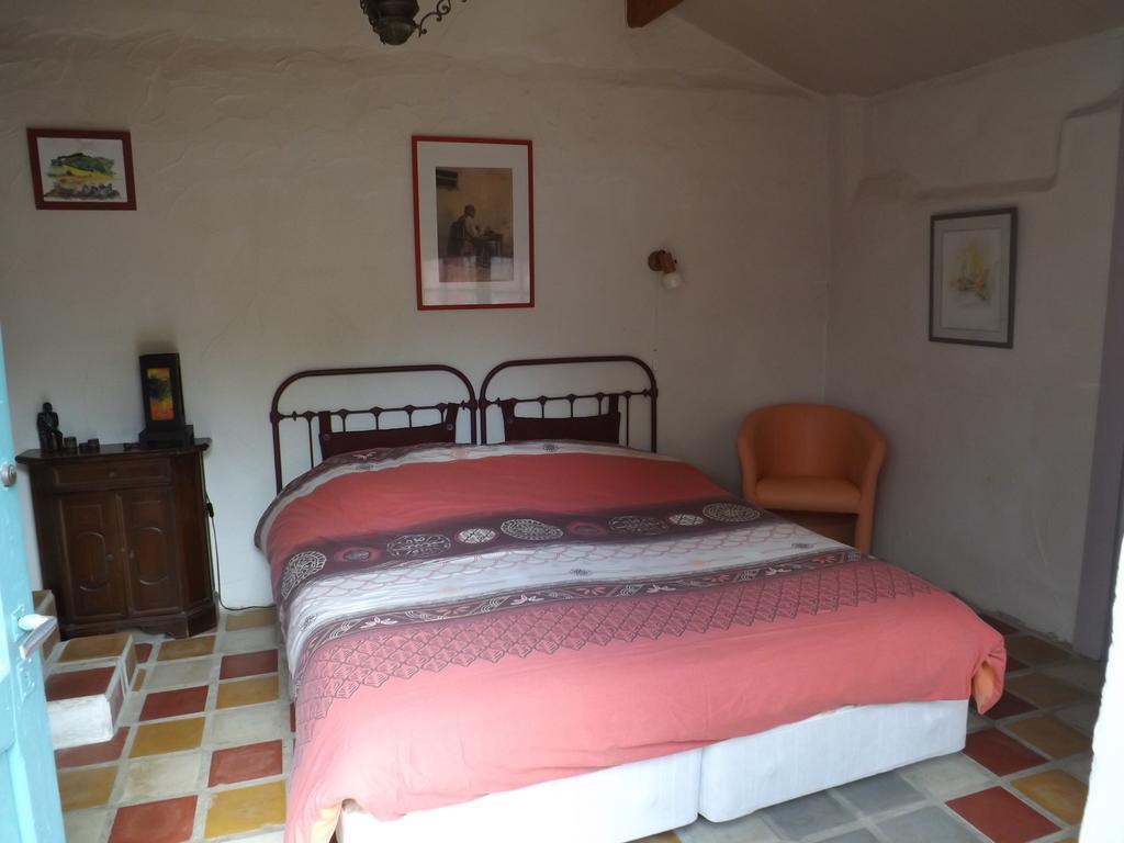 Chambre D'Hotes Oeuil De Bouc Madiran エクステリア 写真