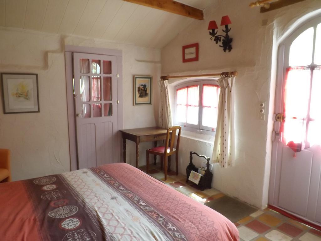 Chambre D'Hotes Oeuil De Bouc Madiran エクステリア 写真
